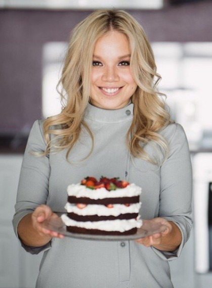 Alina2cake School Кондитерские курсы — целый набор по тортам от Алины Ахмадиевой! слив курса