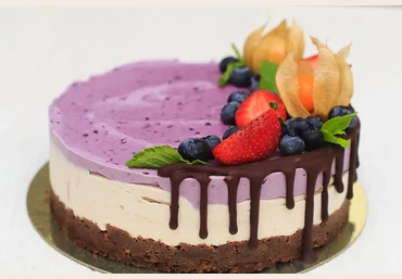 Ирина Огурченок Полезные сладости: торт Лимонно-черничный Raw Cake скачать слив