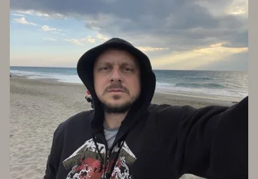 Дмитрий Коренко Деньги с микроворонки 2022 слив