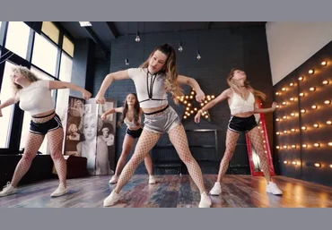 janema_dance Онлайн курс по реггетону 2020 слив