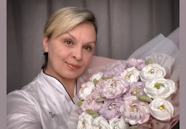Ольга Зарубина 7 букетов из зефира 2023 слив