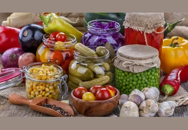 Катя Янг Полезные заготовки: вкусотерапия от Кати Янг 2024 слив