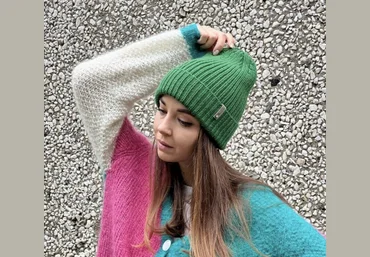 Наталья Жданова street.hats.repeat Шапка «Fire» 2022 слив